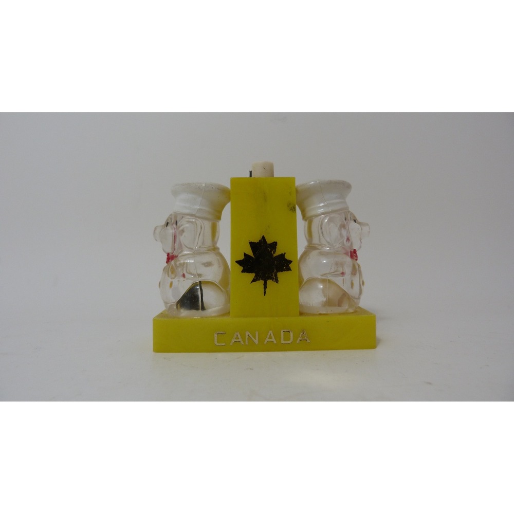 Vintage Canada Souvenir Pig Chef Salt and Pepper Shaker Set Yellow Plastic